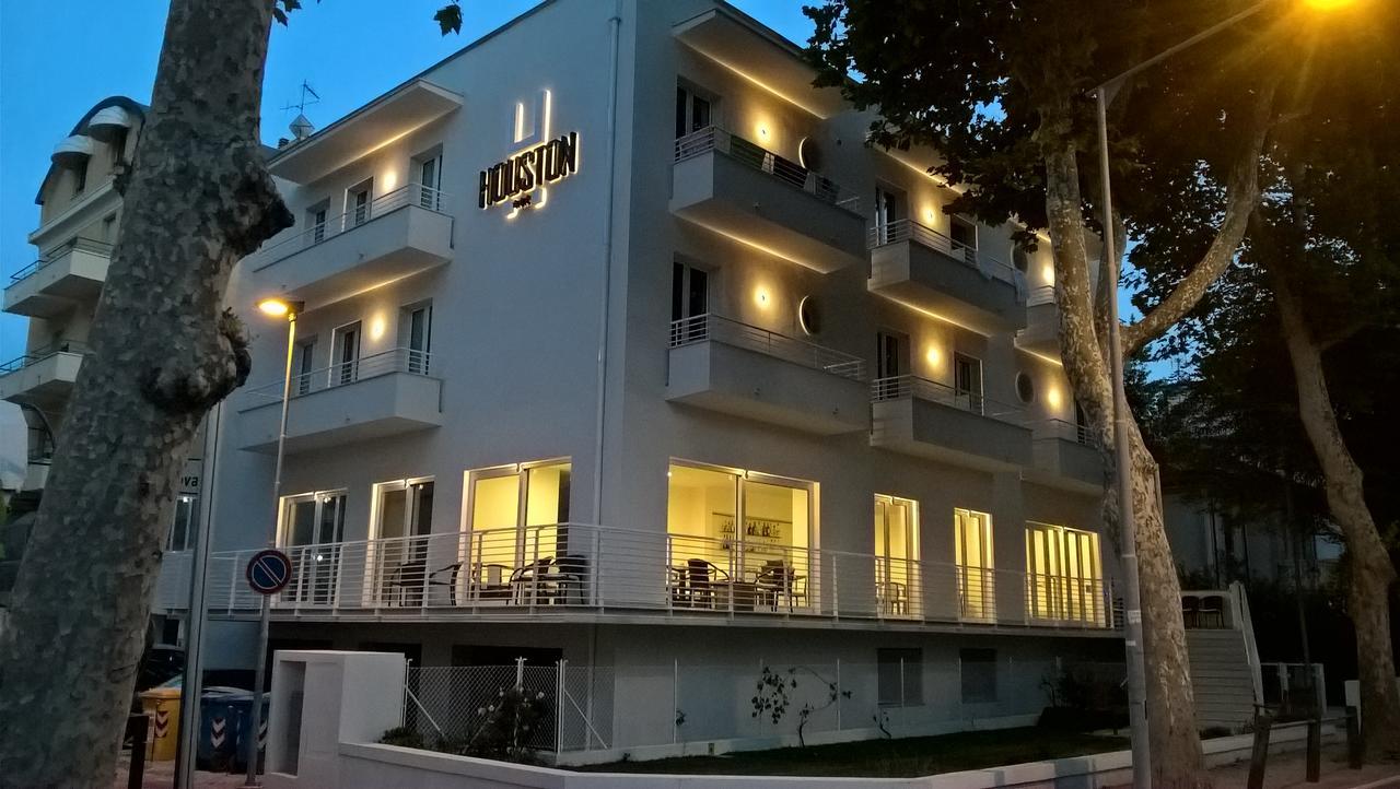 Houston 3* Rímini